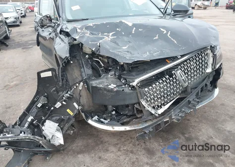 2021 Lincoln Corsair Standard z USA, uszkodzony, nr VIN 5LMCJ1D95MUL02772